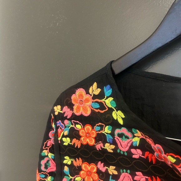 Misa LA (Revolve) XS boho tunic in excellent condition super bright! Oversized - Picture 5 of 13